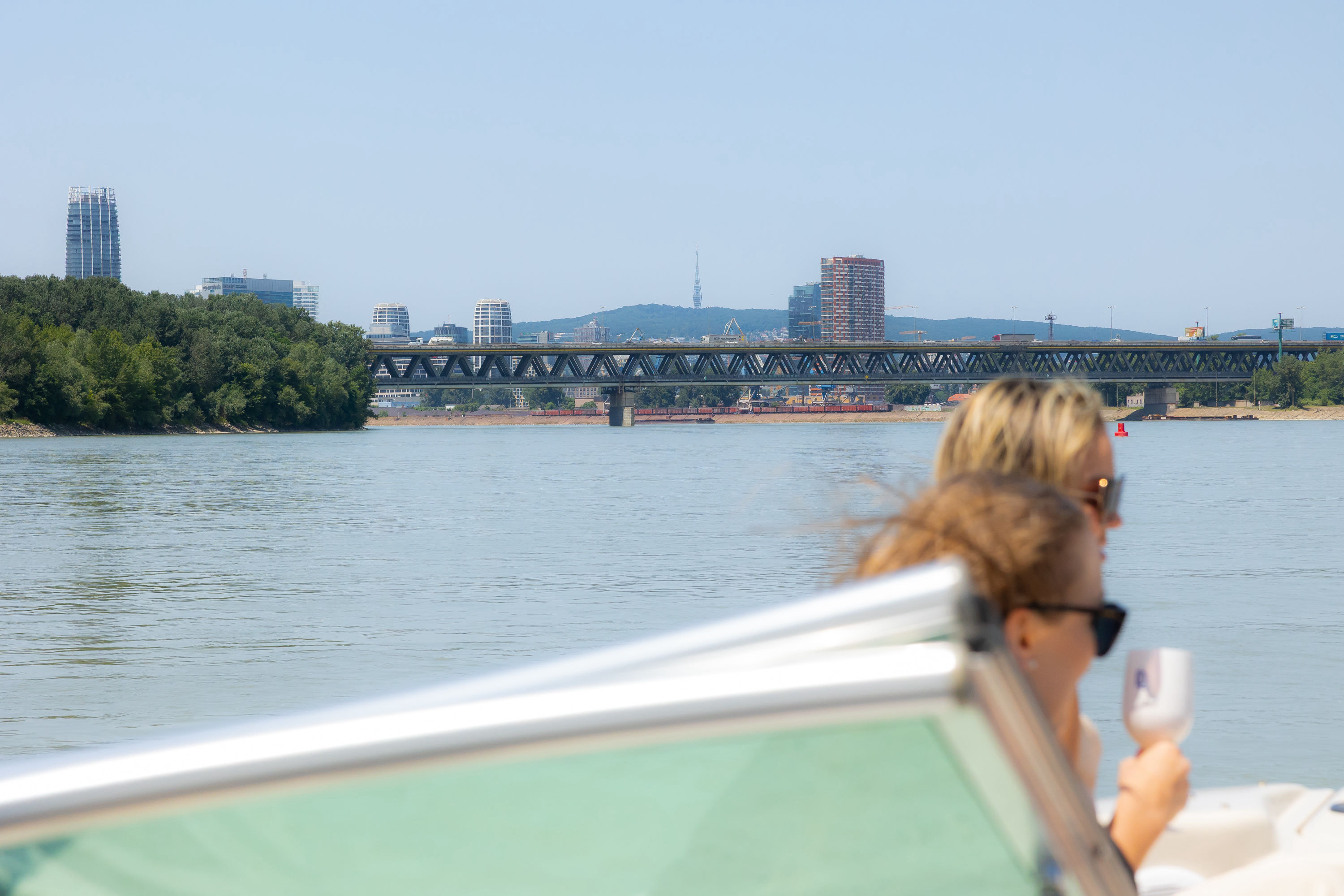 Bratislava z Dunaja1